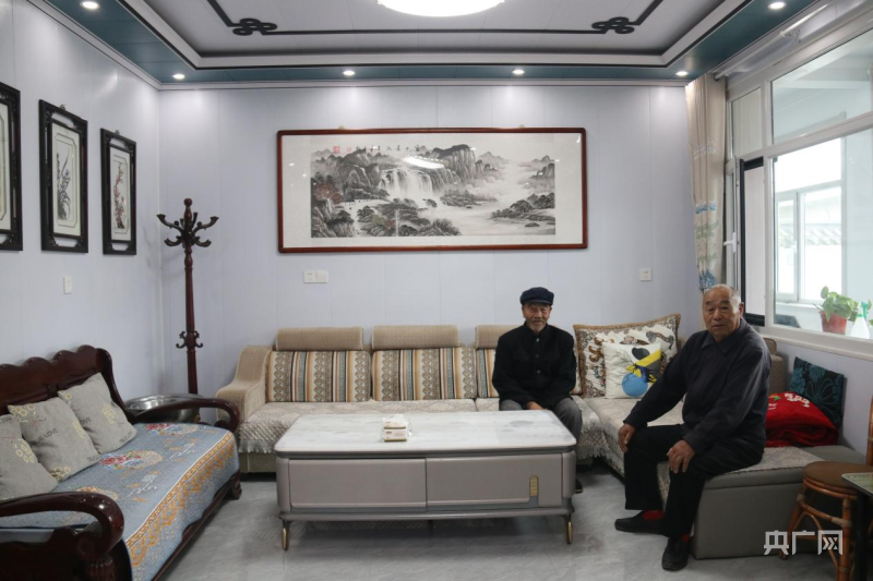 甘肃通渭：山上搬川间安居又安心(图2)