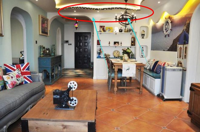 媳妇硬要做“曲线吊顶”！全房复古家具茶几带轮子！谁见过？(图2)