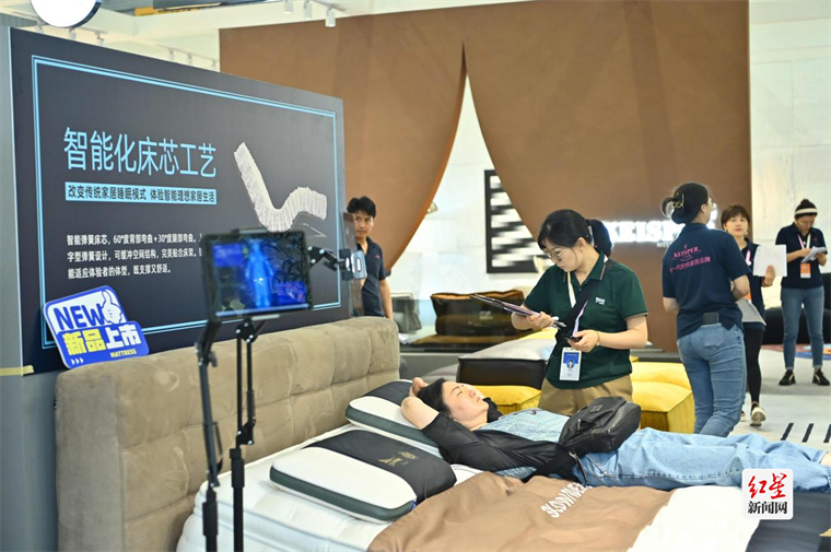 kaiyun体育全站成都家具展展示成都家居全产业链新风采(图2)