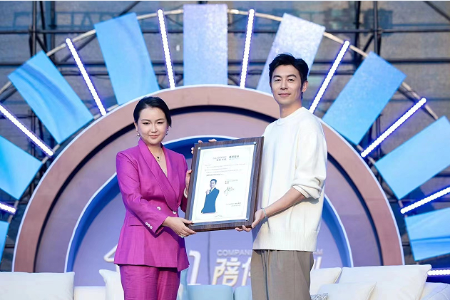 坐下来陪伴才开始！慕思集团沙发品牌2024高质量陪伴生活范式席卷全国(图5)