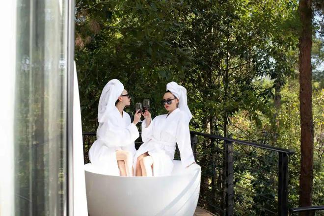 不想卷了！就来贵州来场chill露营轻松实现“随地大小躺”kaiyun体育全站(图12)