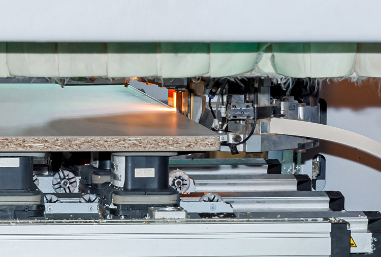 国景家具——科技创新步履不辍(图4)