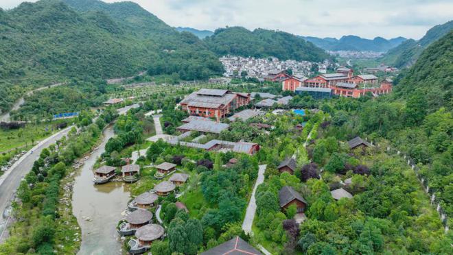 kaiyun体育全站这才是贵州夏季最顶避暑路线肉测好耍还藏了个“阿勒泰”！(图8)