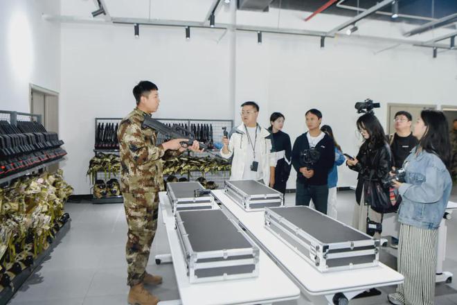 kaiyun体育全站这才是贵州夏季最顶避暑路线肉测好耍还藏了个“阿勒泰”！(图13)