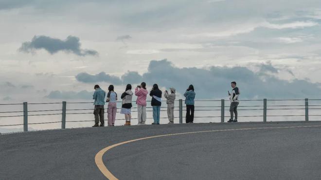 kaiyun体育全站这才是贵州夏季最顶避暑路线肉测好耍还藏了个“阿勒泰”！(图16)