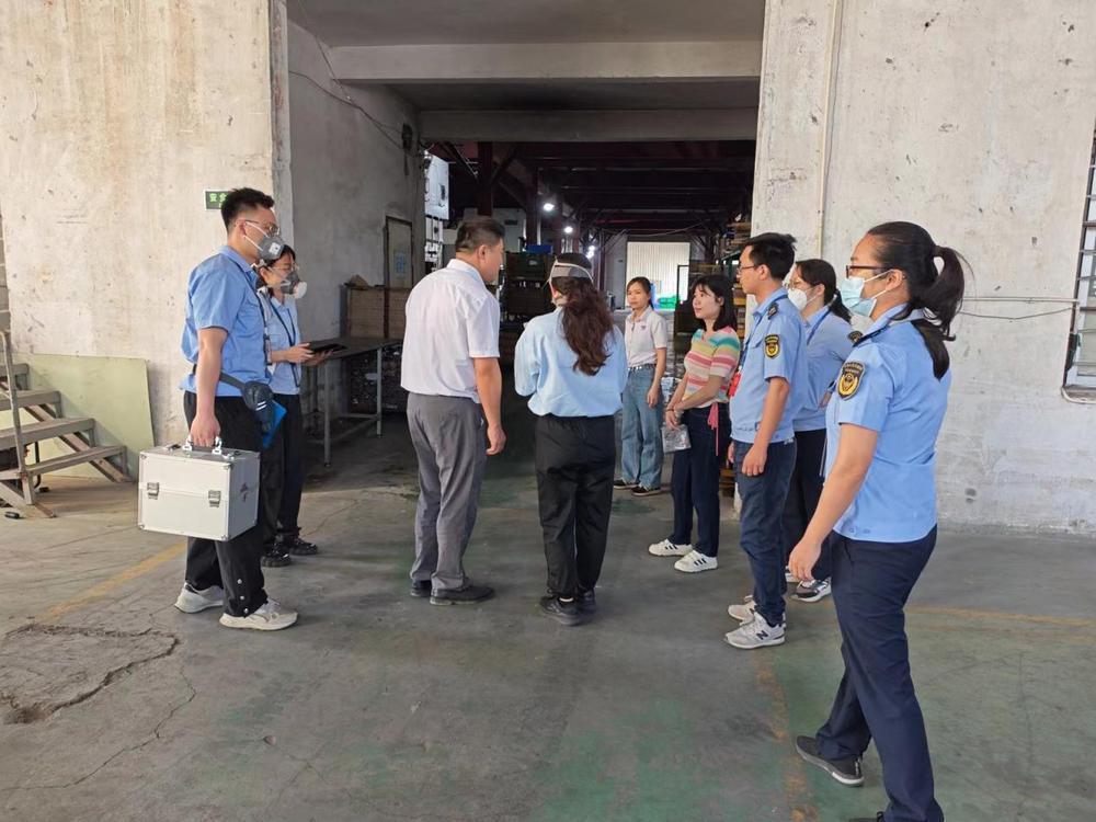 筑牢职业健康“防火墙”广州白云开展职业健康知识宣讲活动(图2)