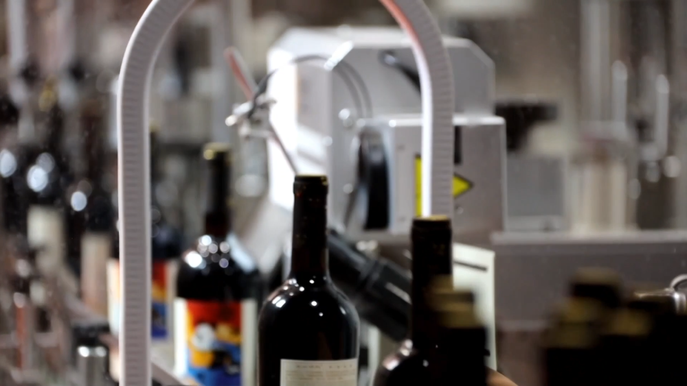 kaiyun体育网页版Vlog：宁夏葡萄的多彩之旅——餐桌酒韵悠(图2)