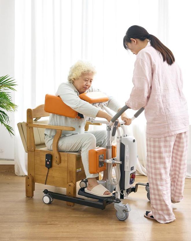 中匠福家具蝉联2024中国适老家具十大品牌等多项开云体育殊荣(图6)