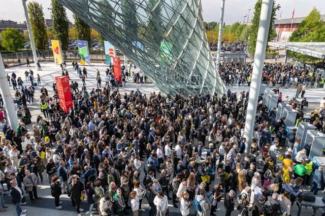 再聚2025年意大利米兰家具展米兰设计周去寻找设计灵感！(图1)