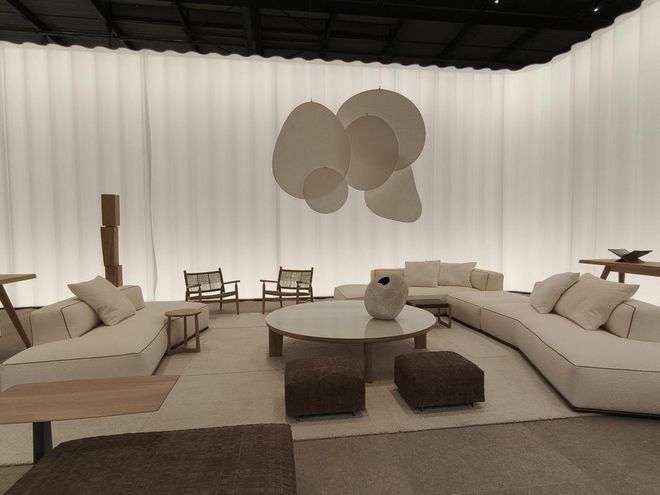 kaiyun体育网页版回应情感从感性之维看2024米兰设计周趋势(图15)