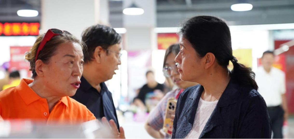 全荟美邻引领智慧餐饮——智能科技助力“2024一刻钟品质生活节”(图4)