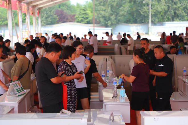 kaiyun体育网页版辉煌落幕未来可期——三才正定家具市场第42届三博会完美收官(图1)
