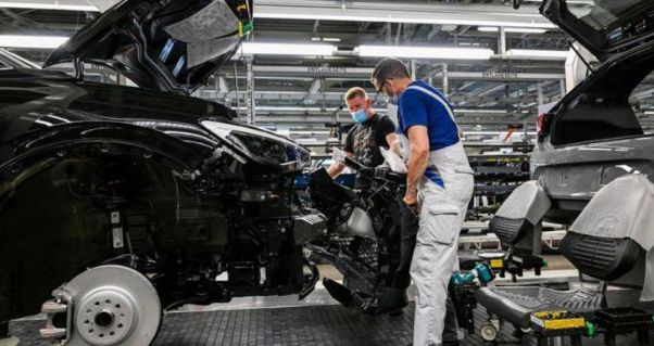 德国电动汽车销量暴跌37%欧盟的带头大哥可能已经无力再上餐桌(图1)