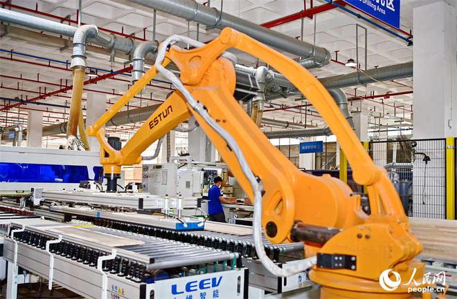 江西赣州南康区：推进家具产业集群数字化转型(图3)