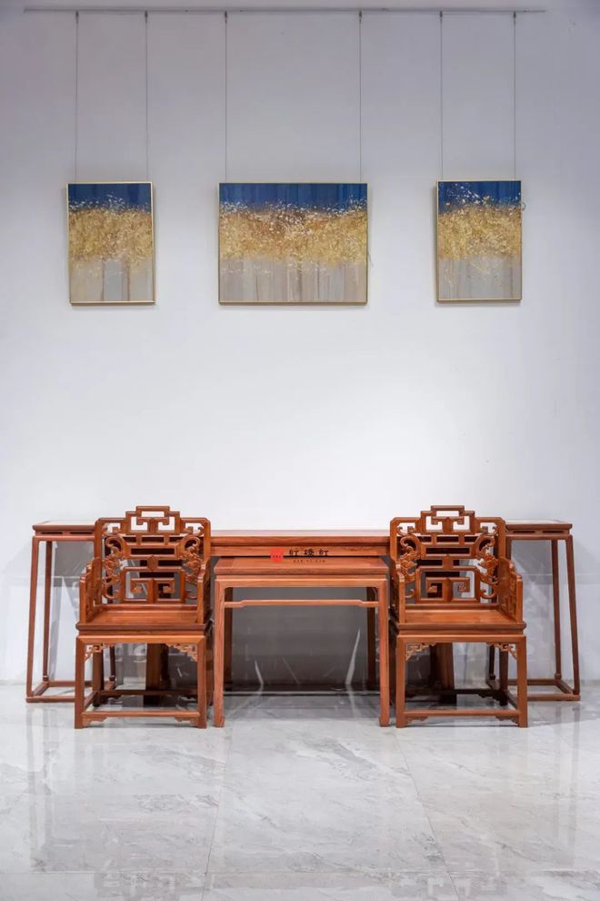 中堂史上最为庄严神圣的家具。(图3)