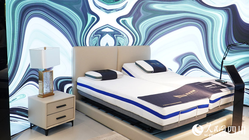 逐“綠”向“智”“崇州造”家居有了“新”生活(图2)