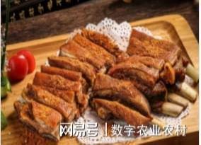 kaiyun体育全站从青藏高原到餐桌：贵南县匠心打造高端黑藏羊肉盛宴(图2)