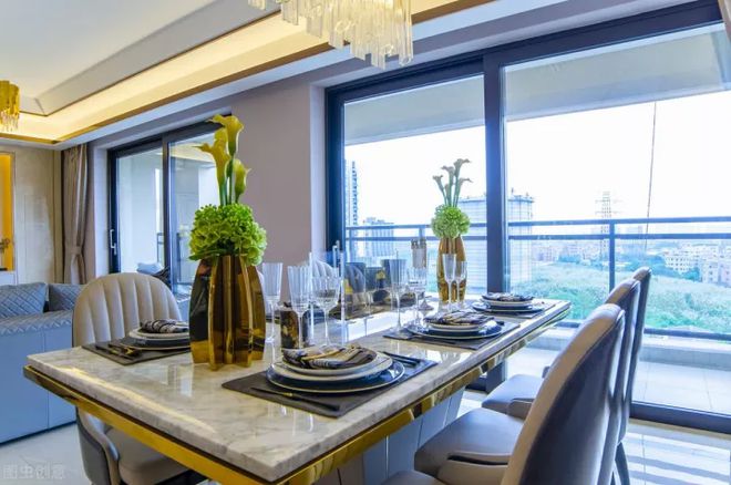 餐桌材质这么多都有什么区别？选哪一种更好？来听听大实话kaiyun体育全站(图4)