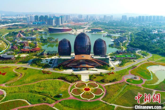 太原市杏花岭区市场监管局：落实“四项规范”确保小饭桌食品安全(图1)