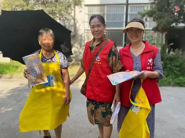 亲邻之家引领“光盘行动”新风尚文明kaiyun体育网页版餐桌新时尚(图3)