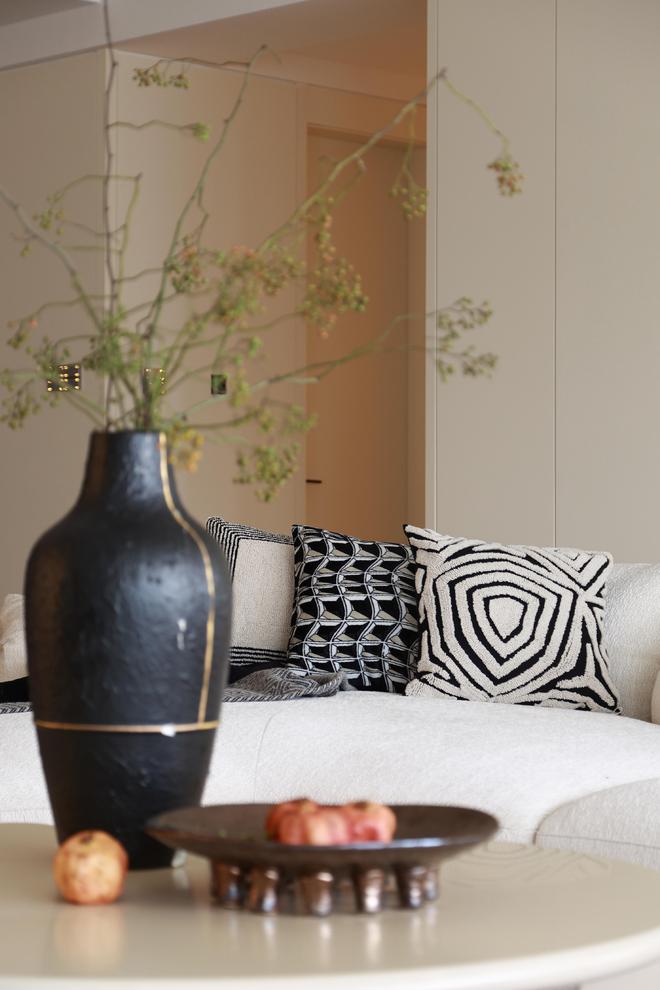 kaiyun体育全站德墨空间设计新作｜复地金融岛湾流锦宫(图1)