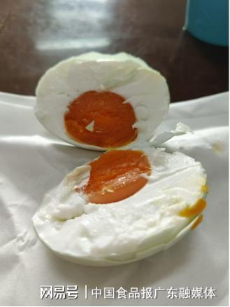 kaiyun体育网页版“新农人”钟敏波：把传统稻香灰咸蛋送上国际餐桌(图4)