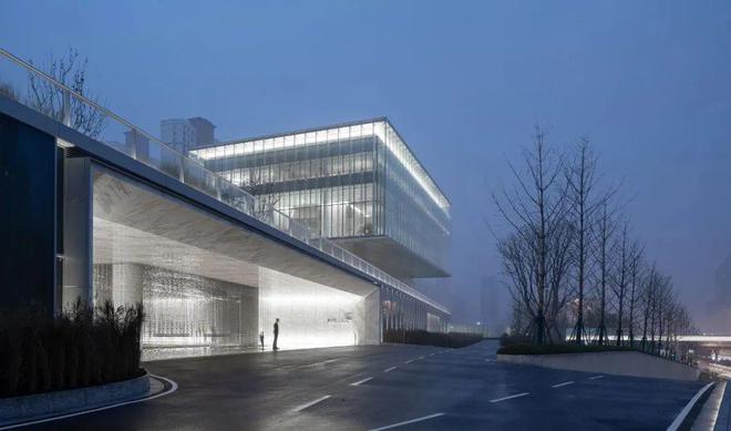 2024年还有谁记得曾经的“狠人”融创境与宅装修报告(图3)