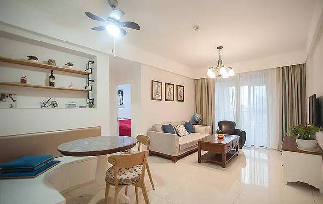 开云体育餐厅的布局也很重要适当做出调整整个空间都显得宽敞！(图1)