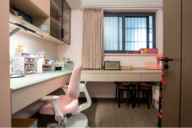 上海沪尚茗居设计师妙手回春两室变三室住下一家四口(图2)