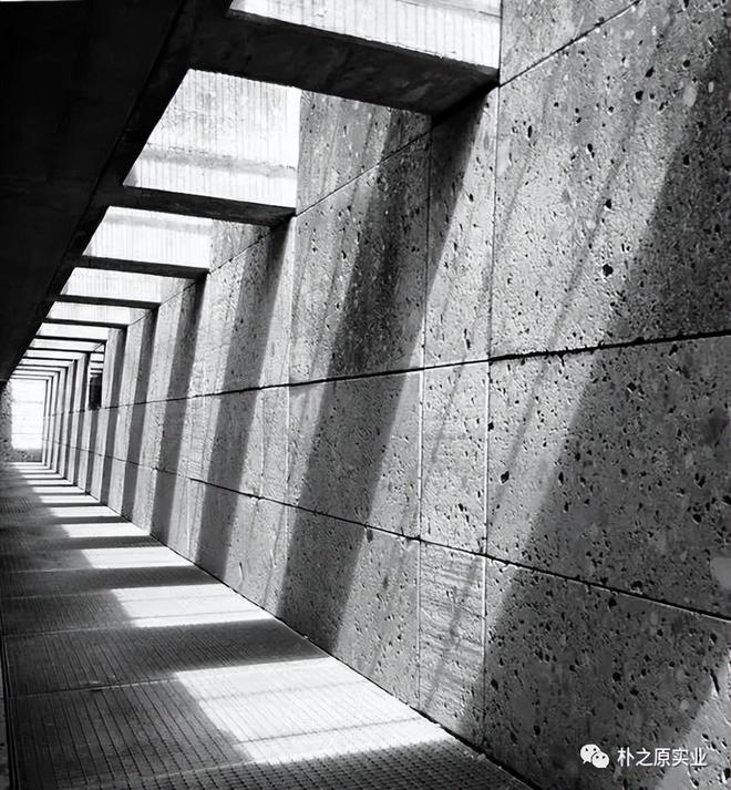 从墙面到家具：清水混凝土装饰板的多功能设计演绎(图3)