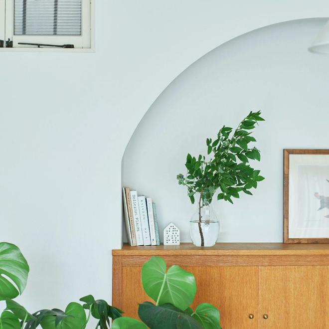 原来小房子需要这样装修：一家三口住家居留白多空间显大(图2)