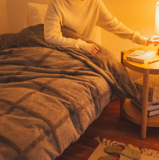 原来小房子需要这样装修：一家三口住家居留白多空间显大(图6)