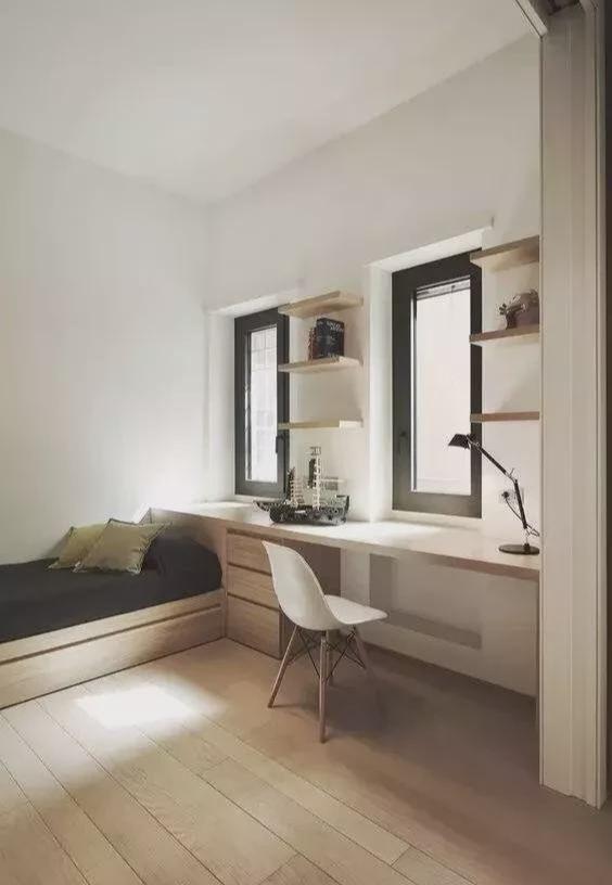 榻榻米+书桌的完美融合设计令人赞叹不已！(图1)