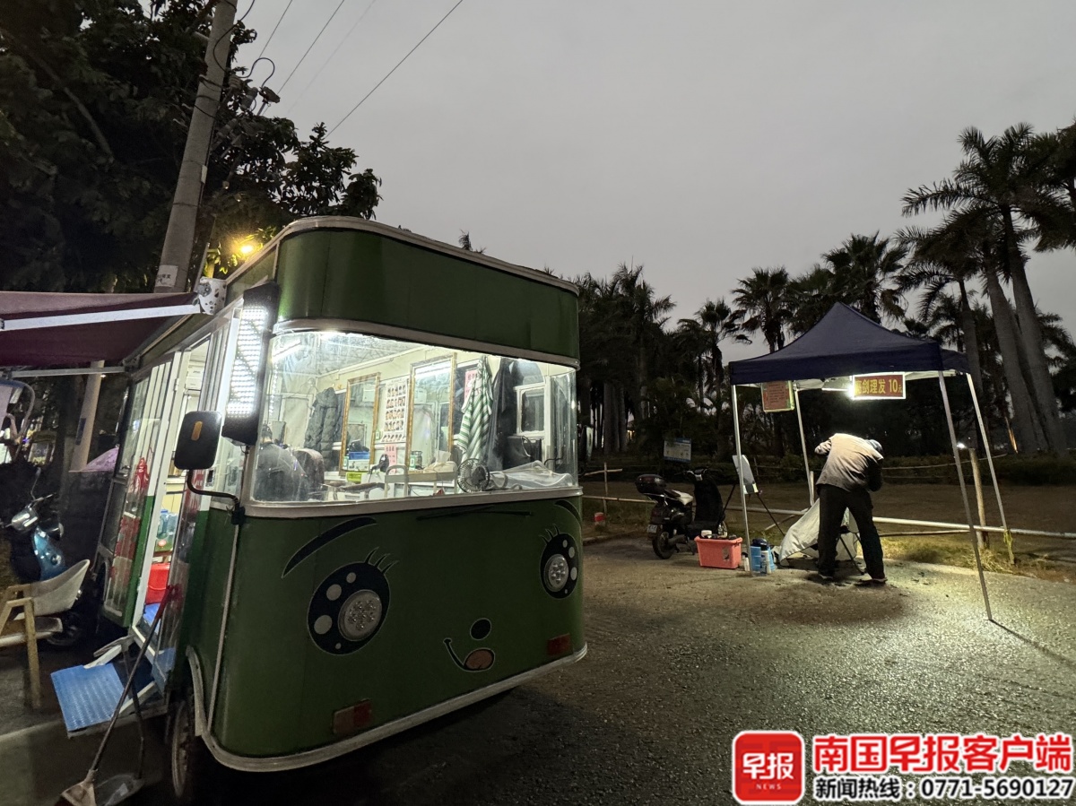 你在车上理过发吗？来南宁这条夜市街试试(图5)