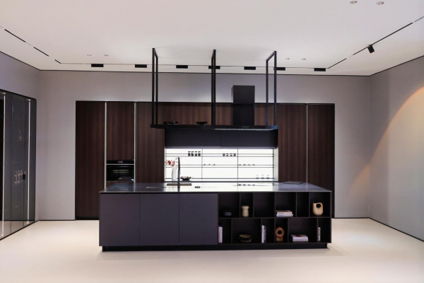 kaiyun体育全站革新家居未来——森歌冠军全案厨房引领不锈钢全屋定制新时代(图3)