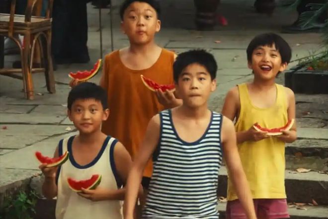 kaiyun体育网页版首播收视破3！央视年代大剧连看6集观众大赞：选角太惊艳了(图15)