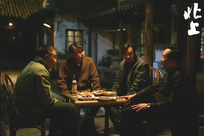 kaiyun体育网页版首播收视破3！央视年代大剧连看6集观众大赞：选角太惊艳了(图20)