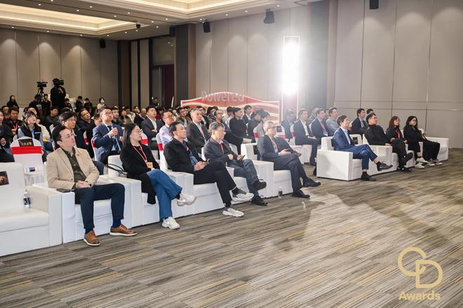 荣耀加冕！森川家具荣膺2025中国家博会（广州）华钻之星重磅奖项(图1)