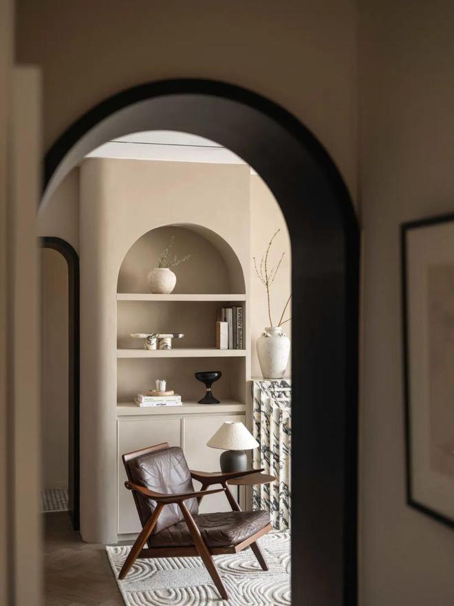 开云体育香港建筑学夫妻的130m²新居4口之家自然与艺术共生(图8)