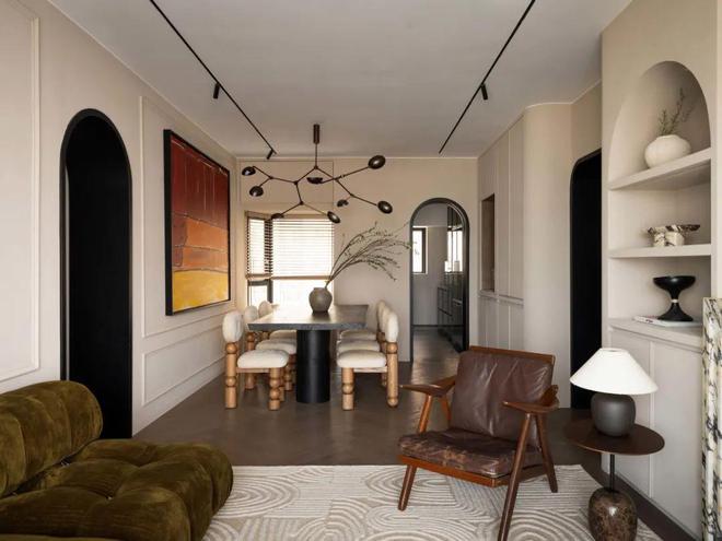 开云体育香港建筑学夫妻的130m²新居4口之家自然与艺术共生(图9)