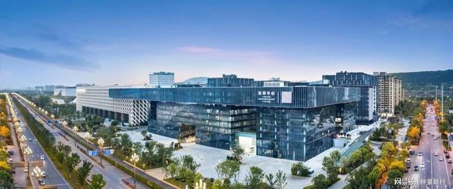 kaiyun体育全站仲量联行携手武汉国采中心为产城融合注入新动能(图1)