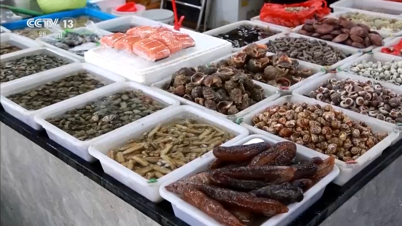 大市场大活力丨“五一”假日餐桌海鲜热度揭秘生蚝如何抢“鲜”出发？开云体育(图19)