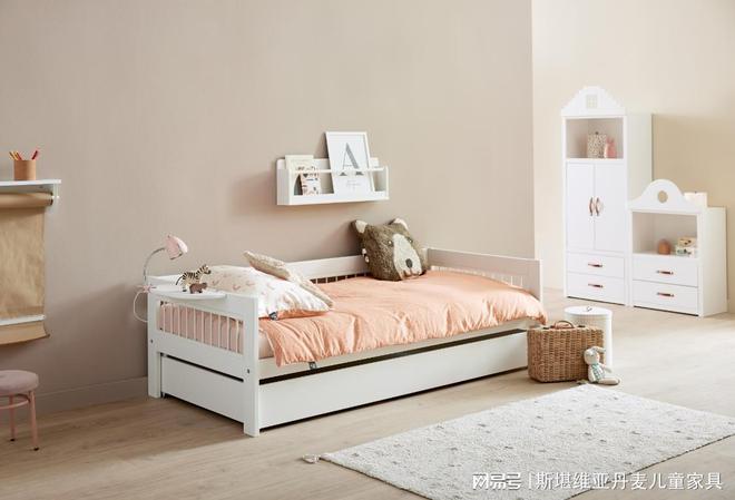 kaiyun体育网页版斯堪维亚进口儿童家具：Lifetime书柜打造孩子的创意智慧乐园(图1)