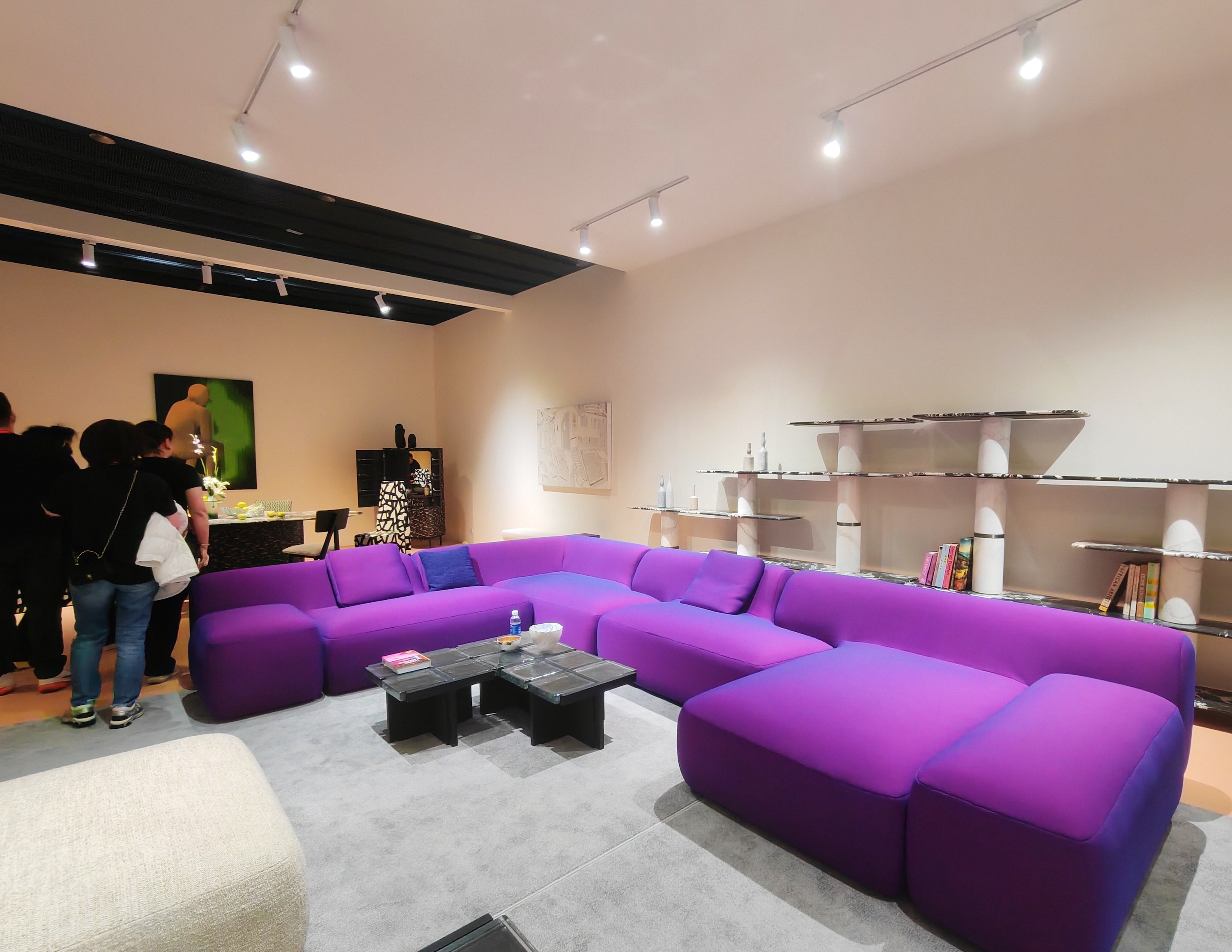 设计赋能美好生活双循环共筑家kaiyun体育全站居新未来(图2)