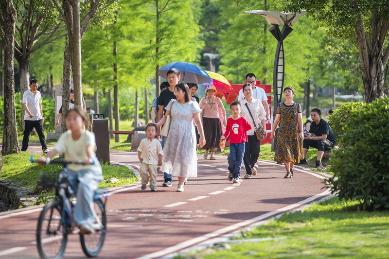 永春：文明城市为人民文明花开满城芳(图2)