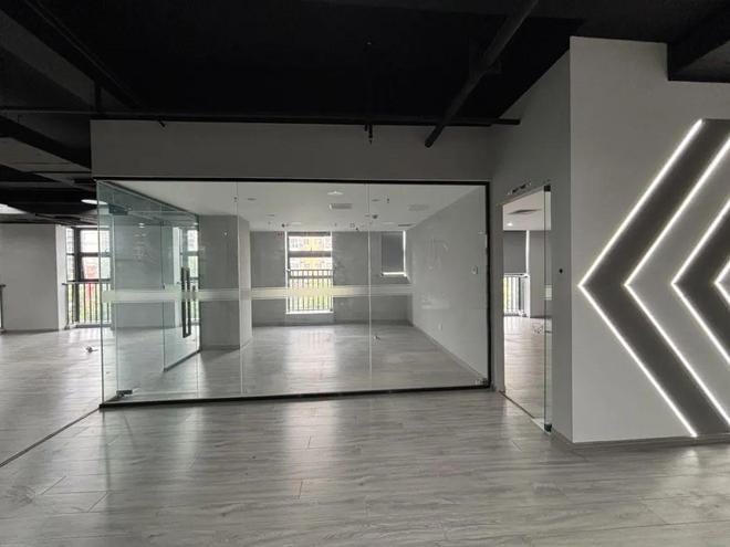 西部智谷约490㎡灵动办公空间来了简约设计与功能美学的高效融合(图9)