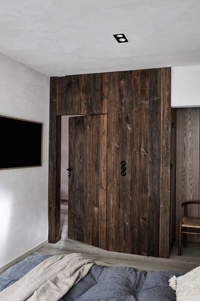 避世又治愈老木新生的空间美学太上头了！网友：这才是真正的“松弛感住宅”(图8)