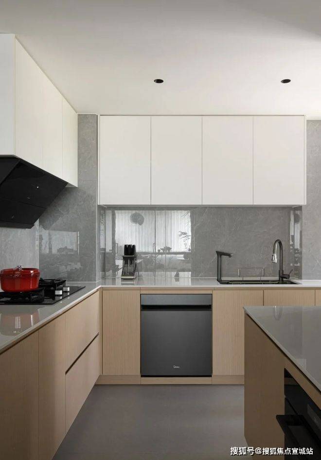 kaiyun体育网页版⚡2025聚焦@藏家公馆售楼处发布㊣藏家公馆热线(图13)