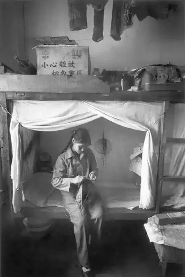 60年代的中国是什么生活水平？摄影师拍到13张照片(图1)