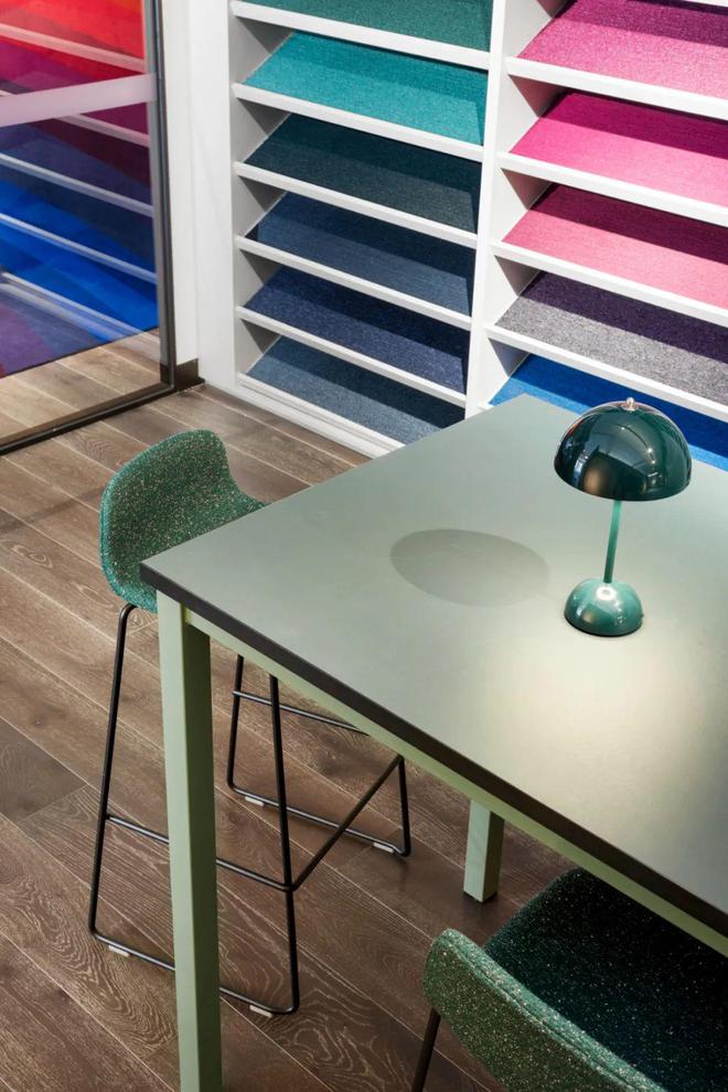 设计与艺术的交融：SignatureFloors新展厅的创意之旅(图4)